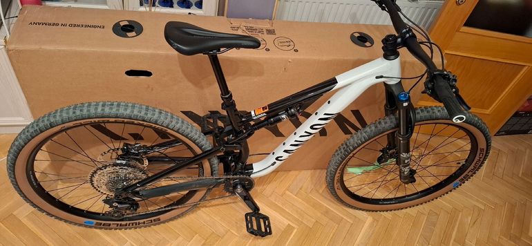 Used Canyon Neuron Shimano Deore 2025 Mountainbike, Black, 27.5 (650B) — image 1 of 9