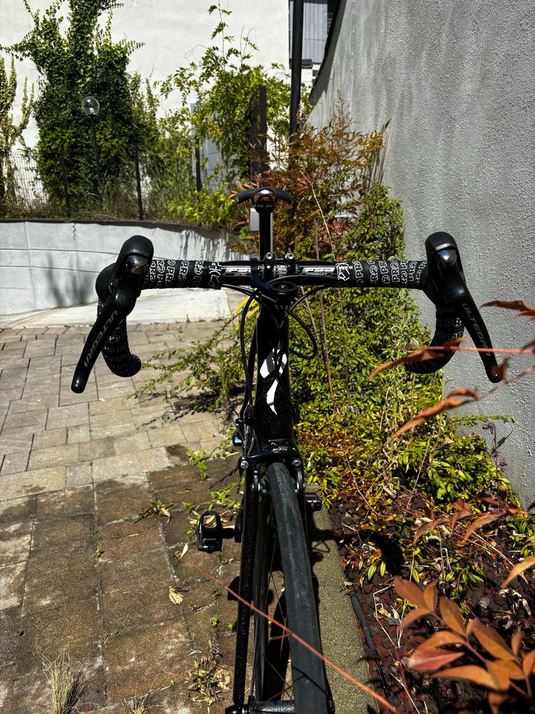 Used Specialized Tarmac Shimano Ultegra 2012 Road & Gravel — image 8 of 14