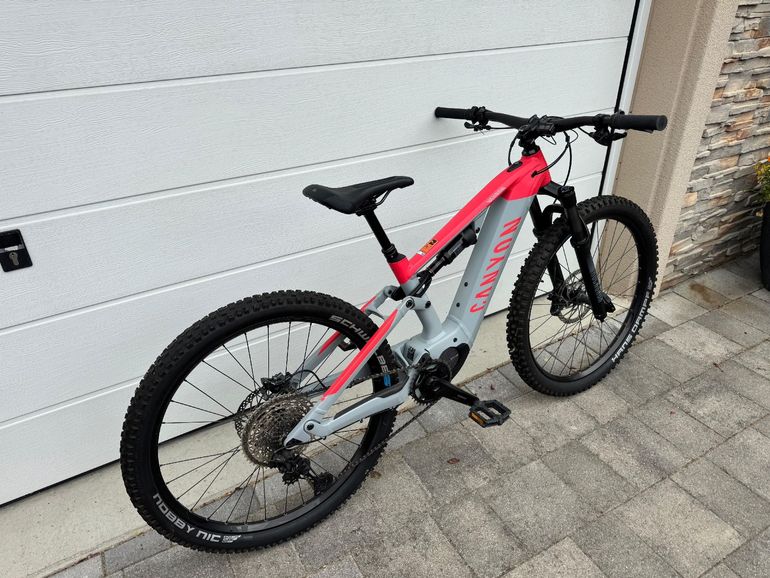 Used Canyon Neuron:ON 8 WMN 2022 2022 Mountainbike, Red, 27.5, 29 — image 4 of 6