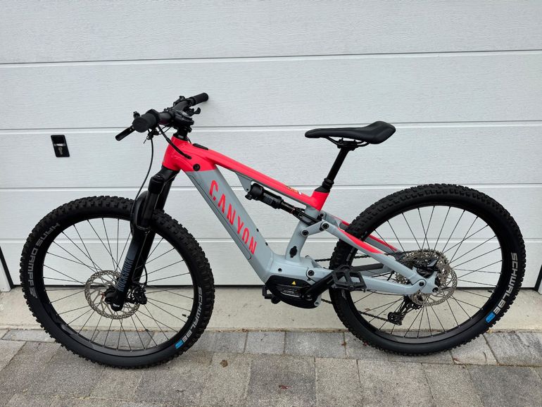 Used Canyon Neuron:ON 8 WMN 2022 2022 Mountainbike, Red, 27.5, 29 — image 1 of 6