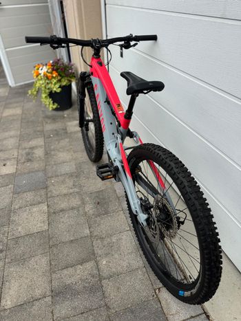 Used Canyon Neuron:ON 8 WMN 2022 2022 Mountainbike, Red, 27.5, 29 — image 5 of 6