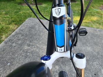 Used Trek Fuel EX 5 2021 2021 Mountainbike, Blue, 27.5, 29 — image 3 of 4