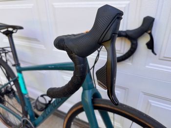 Used Specialized Women's Diverge E5 Comp 2019 2019 Road & Gravel, Black — image 4 of 6