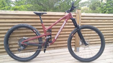 Used Propain Tyee Sram Eagle Transmission GX 2022 Mountainbike, Red — image 2 of 11