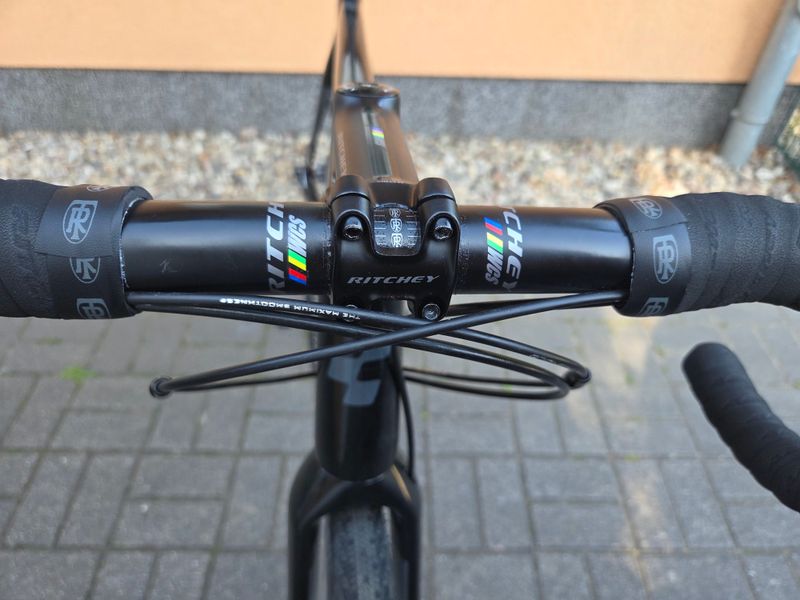 Used CUBE Cross Campagnolo Chorus 2018 Road & Gravel, Black — image 6 of 12