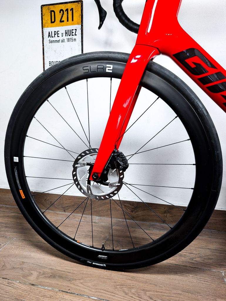 Used Giant Propel Advanced 2 2024 2024 Road & Gravel, Red — image 20 of 24