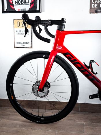 Used Giant Propel Advanced 2 2024 2024 Road & Gravel, Red — image 6 of 24