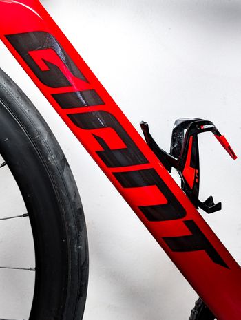 Used Giant Propel Advanced 2 2024 2024 Road & Gravel, Red — image 15 of 24