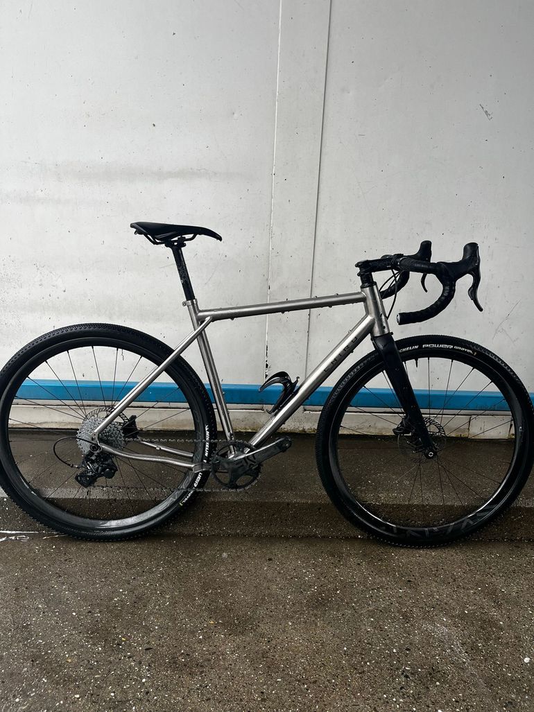 Used Chiru X-root Chiru X-root Custom Campagnolo Ekar 2025 Road & Gravel, Light Gray — image 1 of 6