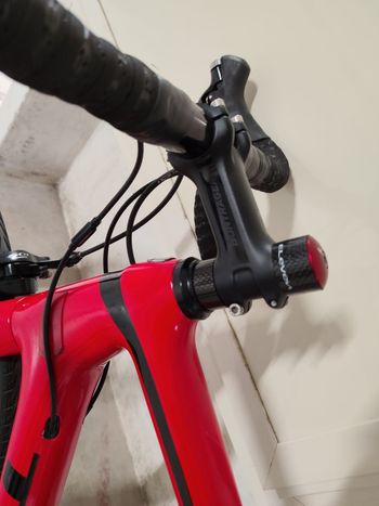 Used Trek TREK EMONDA SL 2017 TG 56 2017 Road & Gravel, Rot — image 11 of 14