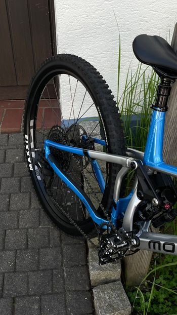 Used Mondraker SUPERFOXY 2023 2023 Mountainbike, Blue, 29 — image 8 of 18