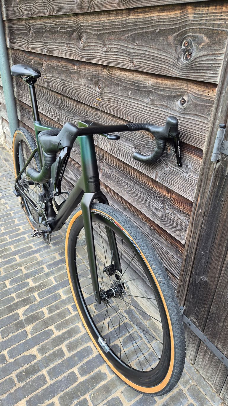 Used Ridley Grifn - Shimano 105 DI2 // 2x12s 2023 2023 Road & Gravel, Schwarz — image 3 of 8