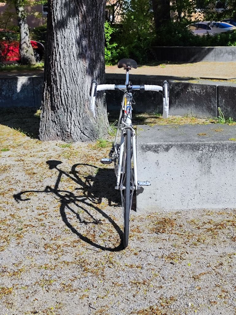 Used Pinarello Banesto Replica 1994 Road & Gravel, Weiß — image 2 of 19