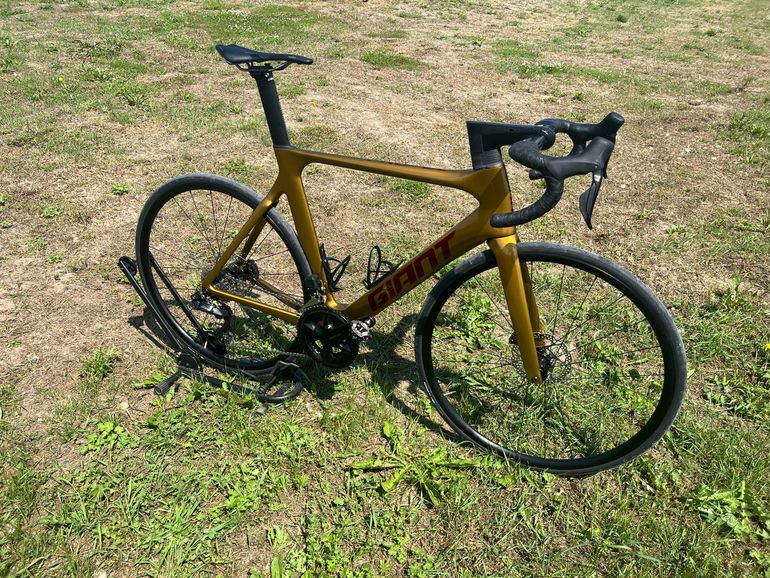 Used Giant Giant Propel Pro 0 Shimano 105 Di2 2022 Road & Gravel, Orange — image 8 of 26