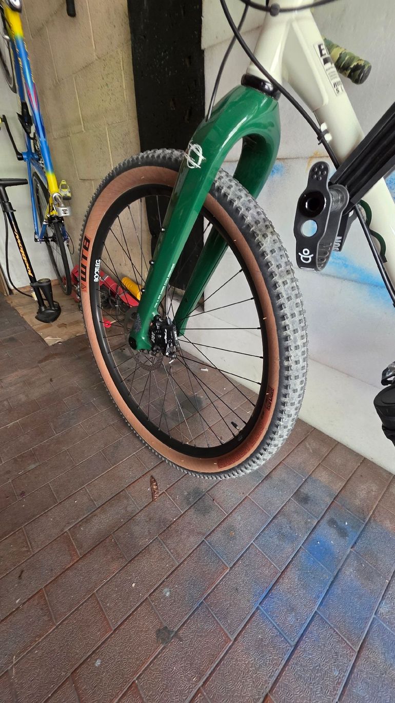 Used Cinelli Hobootleg Shimano GRX 2023 Road & Gravel, White — image 4 of 11