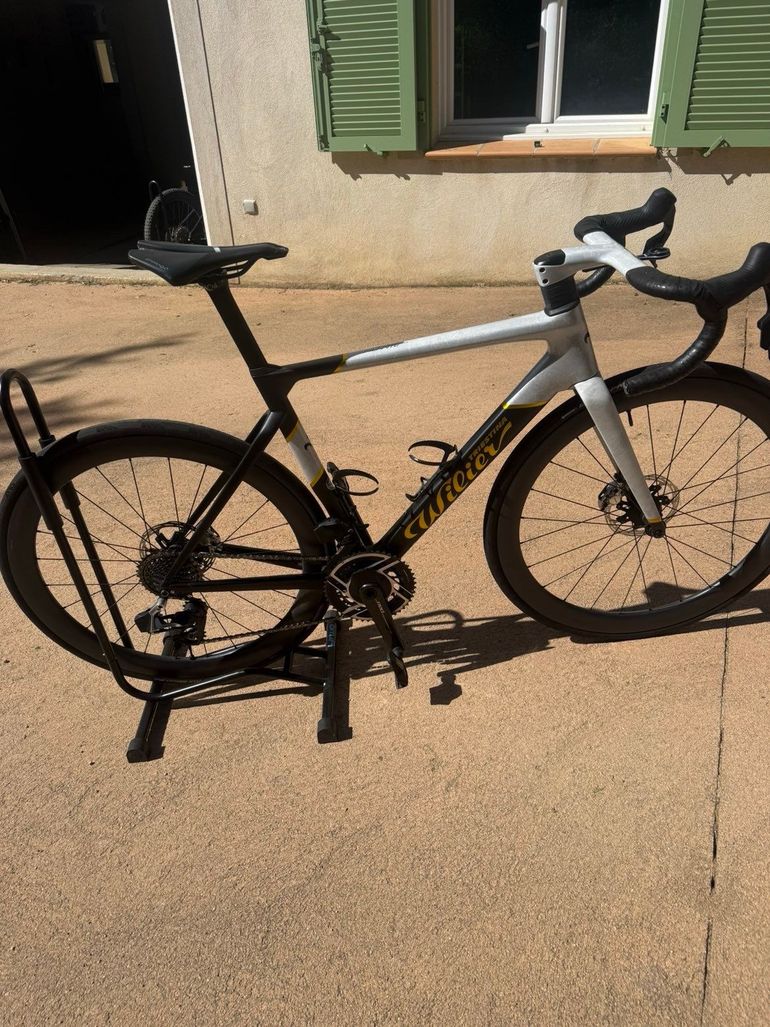 Used Wilier Filante SLR RED AXS DISC POWERMETER 2X12 2024 2024 Road & Gravel, Black — image 3 of 3