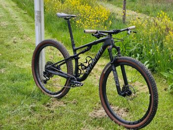 Used Specialized Epic Expert 2021 2021 Mountainbike, Black, 29 — image 4 of 4