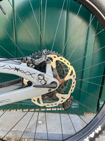 Gebrauchtes Bold Linkin 135 Pro 2024 2024 Mountainbike, Hellgrau, 29 — Bild 6 von 8