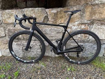 Used Canyon Ultimate CF SLX 8 Force AXS 2023 2023 Road & Gravel, Black — image 2 of 6