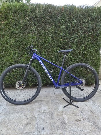 Used Orbea ONNA 20 2024 2024 Mountainbike, Blue, 27.5, 29 — image 2 of 6
