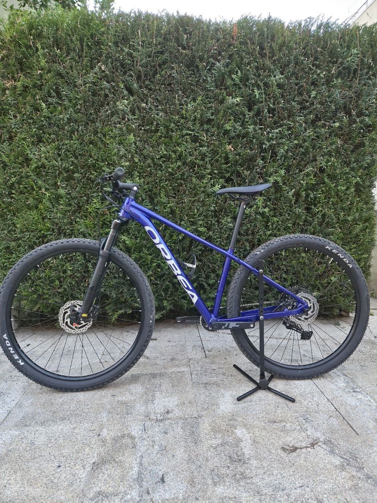 Used Orbea ONNA 20 2024 2024 Mountainbike, Blue, 27.5, 29 — image 2 of 6