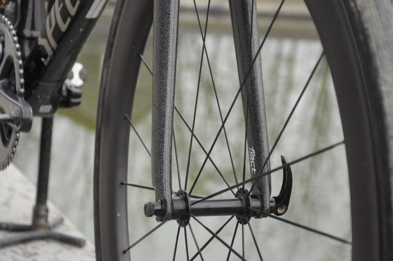 Used Specialized Allez Sprint 2018 2018 Road & Gravel, Black — image 14 of 15