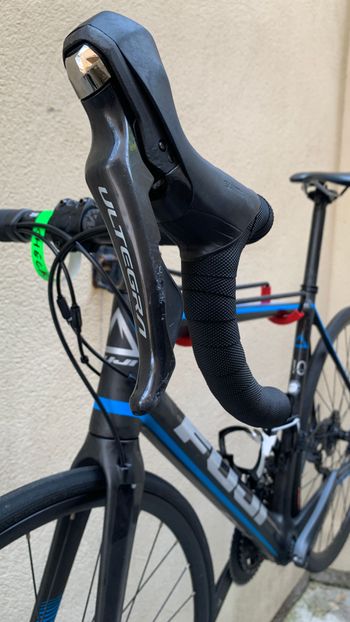 Used Fuji Fuji SL 2.1 Full Carbon Shimano Ultegra 11sp Disc - Size L 2021 Road & Gravel, Black — image 5 of 8