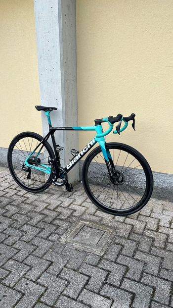 Used Bianchi Specialissima Dura Ace Di2 2021 2021 Road & Gravel — image 3 of 6