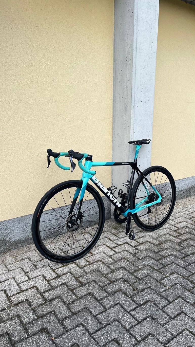 Used Bianchi Specialissima Dura Ace Di2 2021 2021 Road & Gravel — image 5 of 6