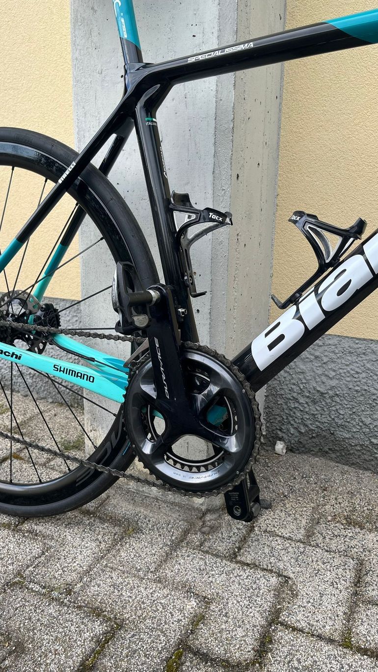 Used Bianchi Specialissima Dura Ace Di2 2021 2021 Road & Gravel — image 4 of 6