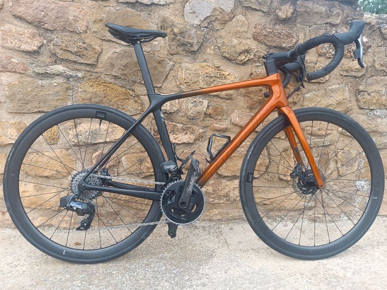 Used Giant TCR Advanced Pro Disc 0 AX 2022 2022 Road & Gravel, Orange — image 1 of 5