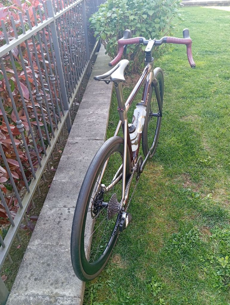Used Legend Legend Custom SRAM Red eTap AXS 2024 Road & Gravel, Purple — image 5 of 5