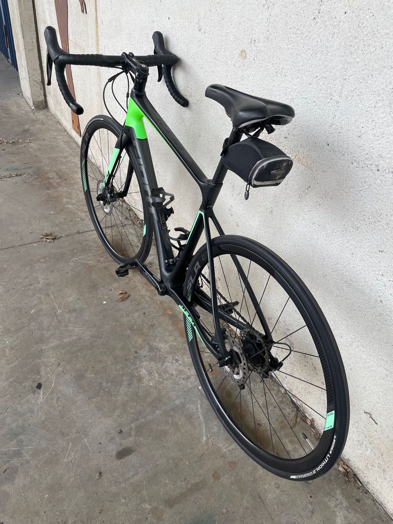 Used Giant Defy Advanced Pro 1 2018 2018 Road & Gravel, Schwarz — image 2 of 5