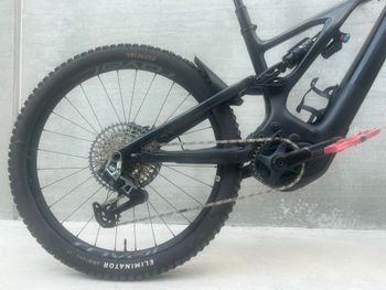Used Specialized Turbo Levo Expert 2023 2023 Mountainbike, Black, 29, 27.5 — image 2 of 9