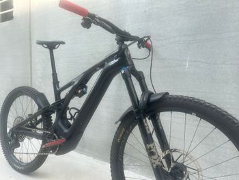 Used Specialized Turbo Levo Expert 2023 2023 Mountainbike, Black, 29, 27.5 — image 5 of 9