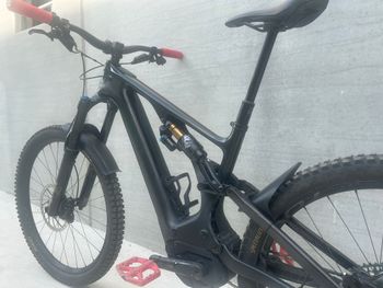 Used Specialized Turbo Levo Expert 2023 2023 Mountainbike, Black, 29, 27.5 — image 7 of 9