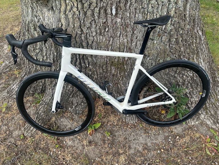 Used Vitoria Vitoria Custom SRAM Rival eTap AXS 2024 Road & Gravel — image 7 of 10