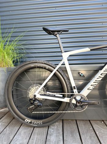 Used Canyon Grail CF SLX 8 Di2 2026 2026 Road & Gravel, Black — image 3 of 5