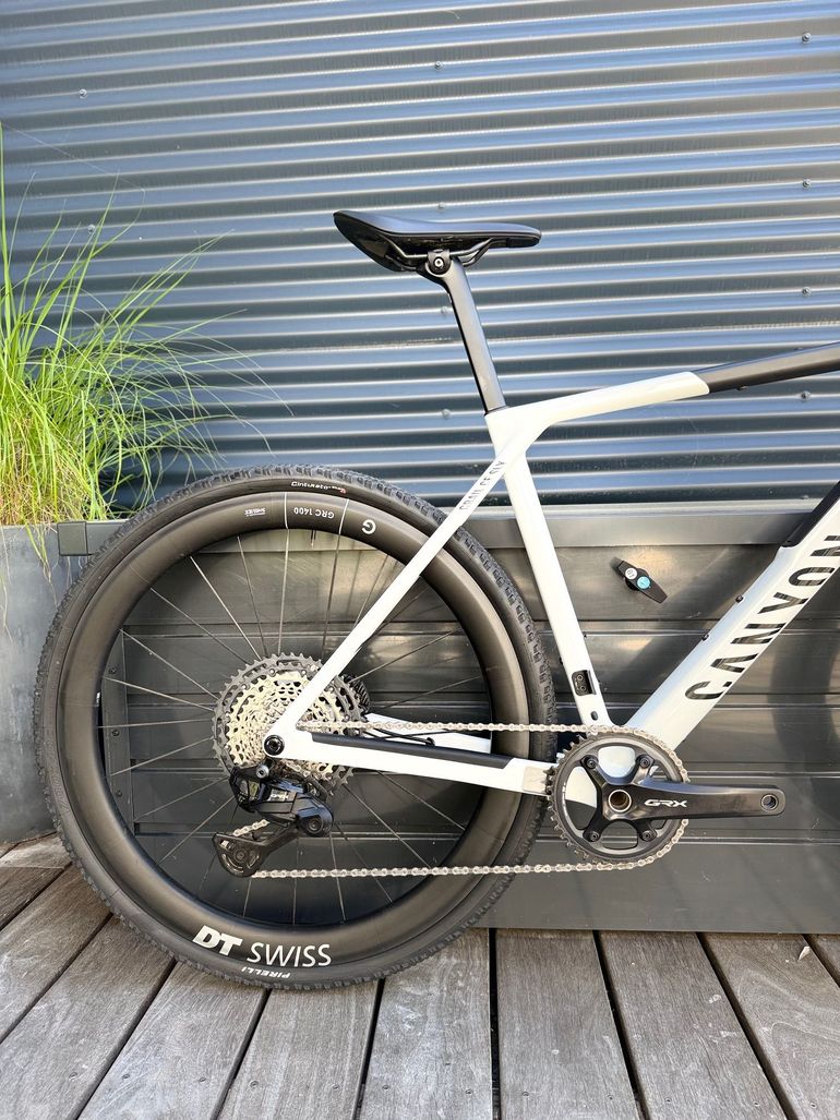 Used Canyon Grail CF SLX 8 Di2 2026 2026 Road & Gravel, Black — image 3 of 5
