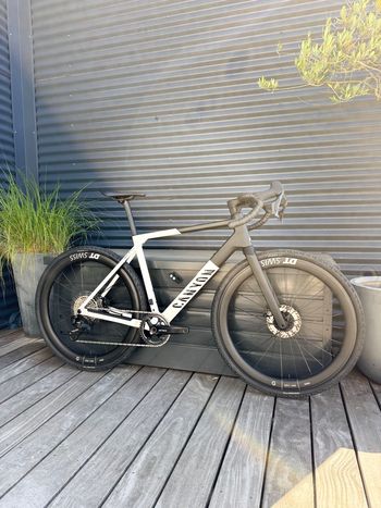 Used Canyon Grail CF SLX 8 Di2 2026 2026 Road & Gravel, Black — image 4 of 5