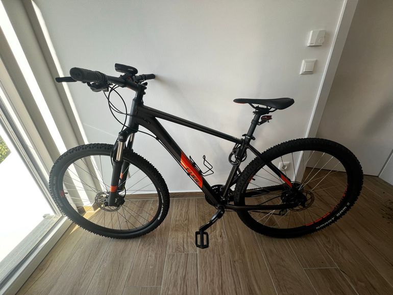 Used CUBE Aim Shimano Acera 2020 Mountainbike, Black — image 1 of 23