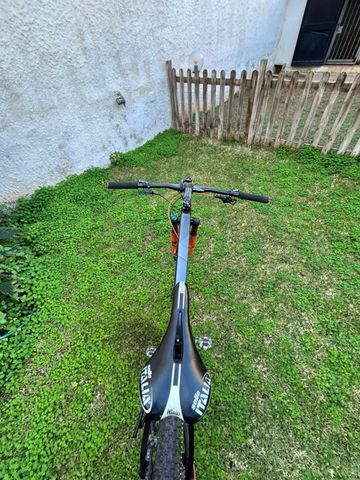 Brugt Orbea ALMA M-TEAM 2019 2019 Mountainbike — billede 5 af 5