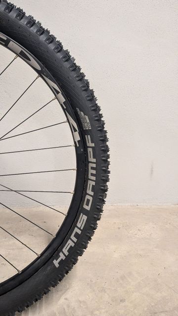 Used Ghost AMR Shimano Deore XT 2013 Mountainbike, Light Gray — image 4 of 16