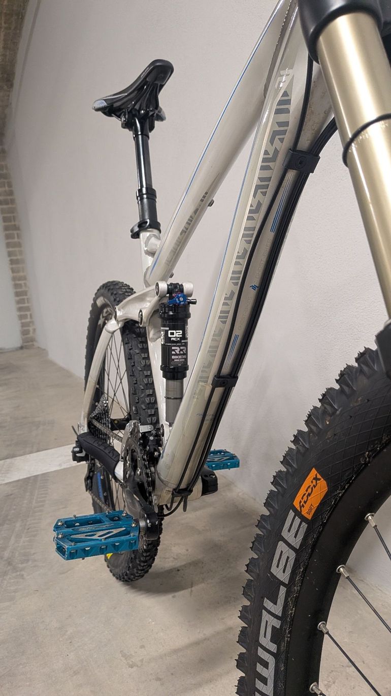 Used Ghost AMR Shimano Deore XT 2013 Mountainbike — image 11 of 15