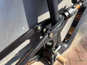 Używany Ibis Cycles Ripmo V2S XT 2023 Frameset Frameset 2023 Mountainbike — zdjęcie 6 z 10