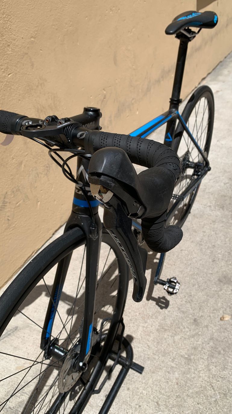 Used Fuji SL 2.1 Full Carbon Shimano Ultegra 11sp Disc - Size S 2020 Road & Gravel, Black — image 5 of 8