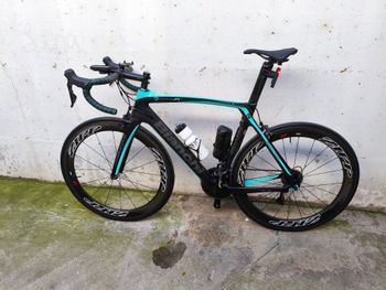 Used Bianchi Oltre XR.4 Dura Ace 2017 2017 Road & Gravel