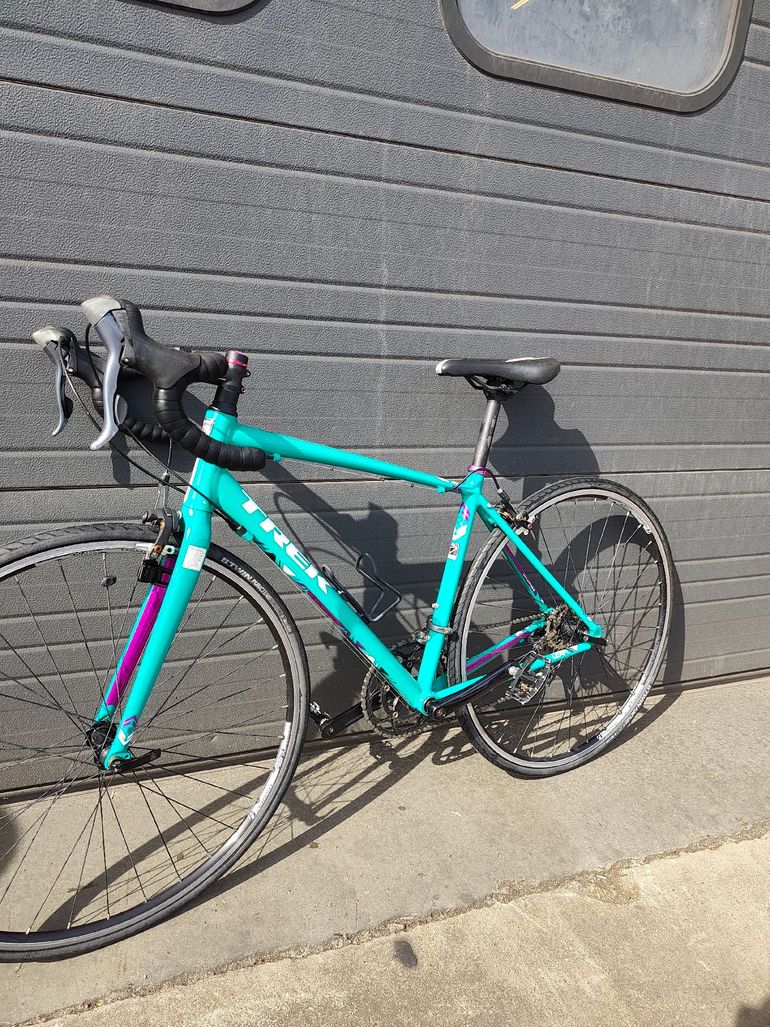Used Trek Lexa Compact 2015 2015 Road & Gravel — image 8 of 9