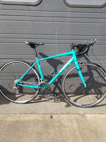 Used Trek Lexa Compact 2015 2015 Road & Gravel — image 1 of 9
