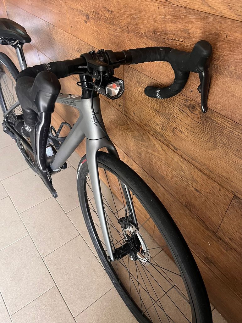 Used Cannondale Cannondale Synapse Carbon 2 RLE Ultegra Di2 ( S ) 2024 Road & Gravel, Light Gray — image 9 of 10